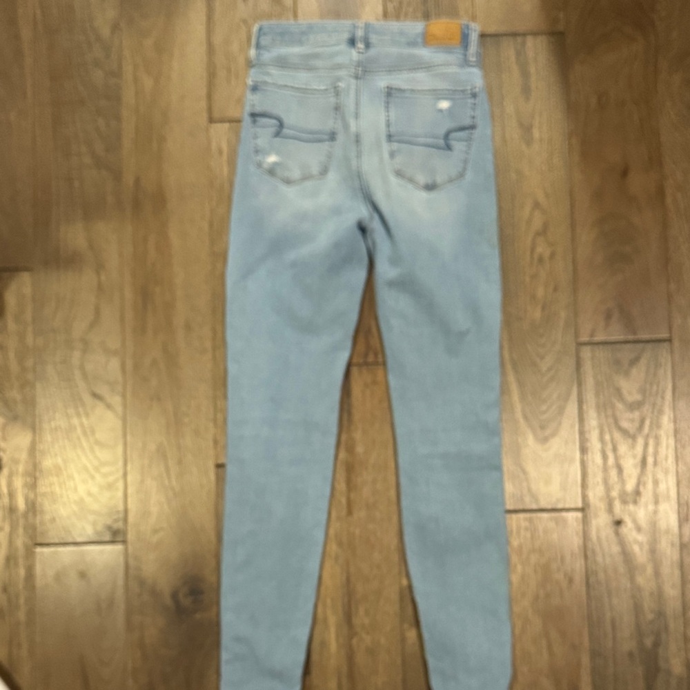 American Eagle Light Blue High-Waisted Jegging Jeans - Picture 5 of 5